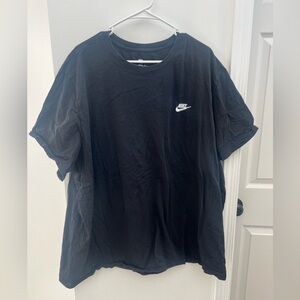 Nike The Nike Tee Black Short Sleeve Size 4XL